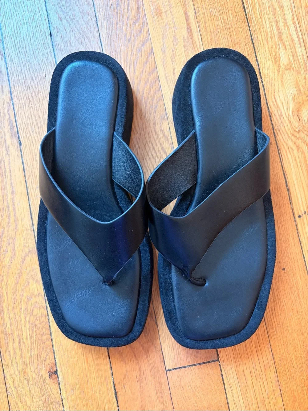 Black platform thong flip flop sandals 8